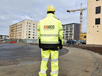 Sähköasentaja