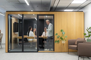 Business Controller
