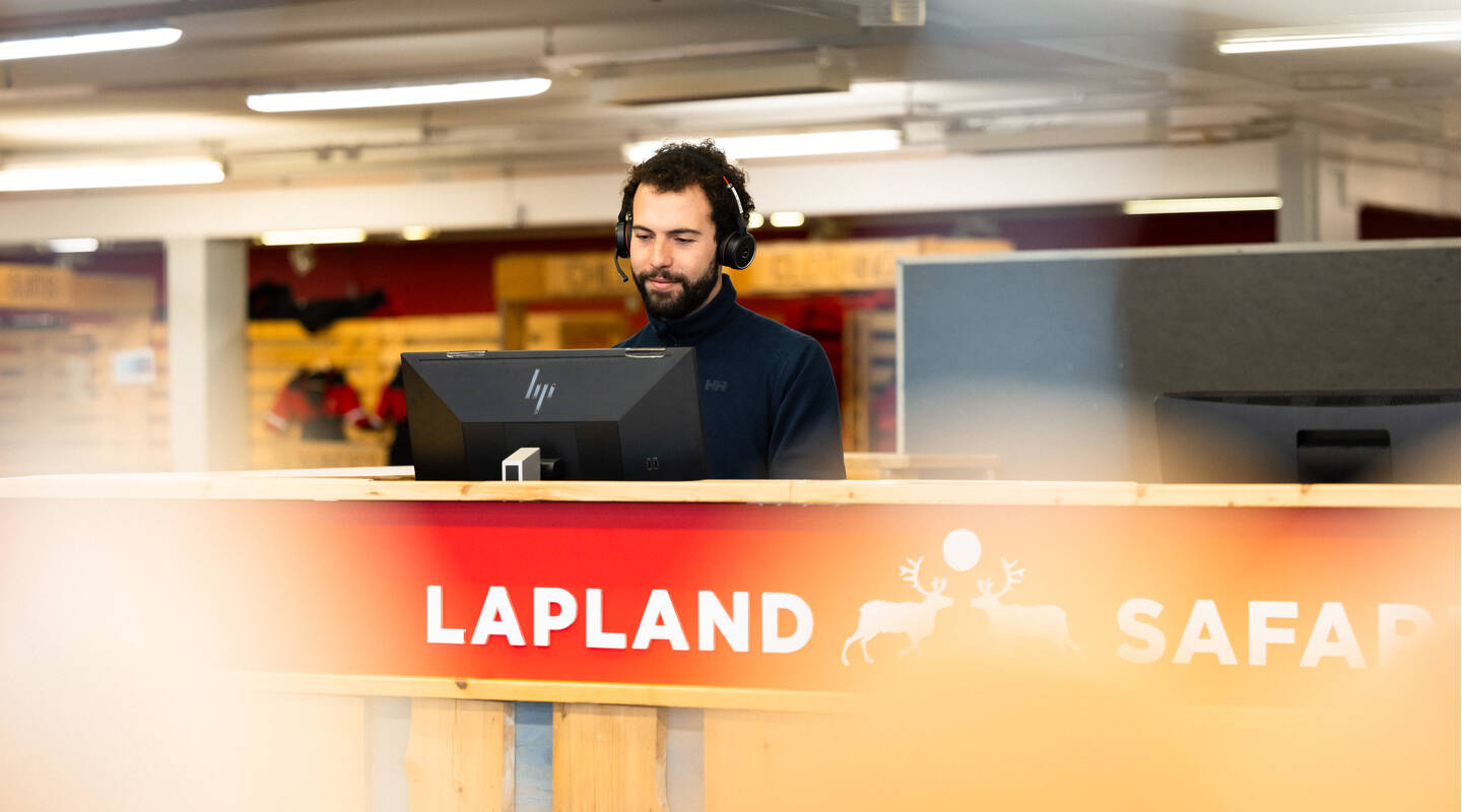Front Desk -asiakaspalvelija, Lapland Safaris