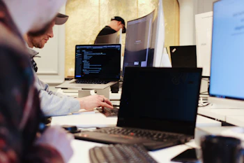 Senior Mobile Application Engineer (React Native/Expo)
