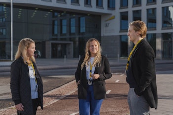 Tilintarkastajia (Associate/Senior/Manager)